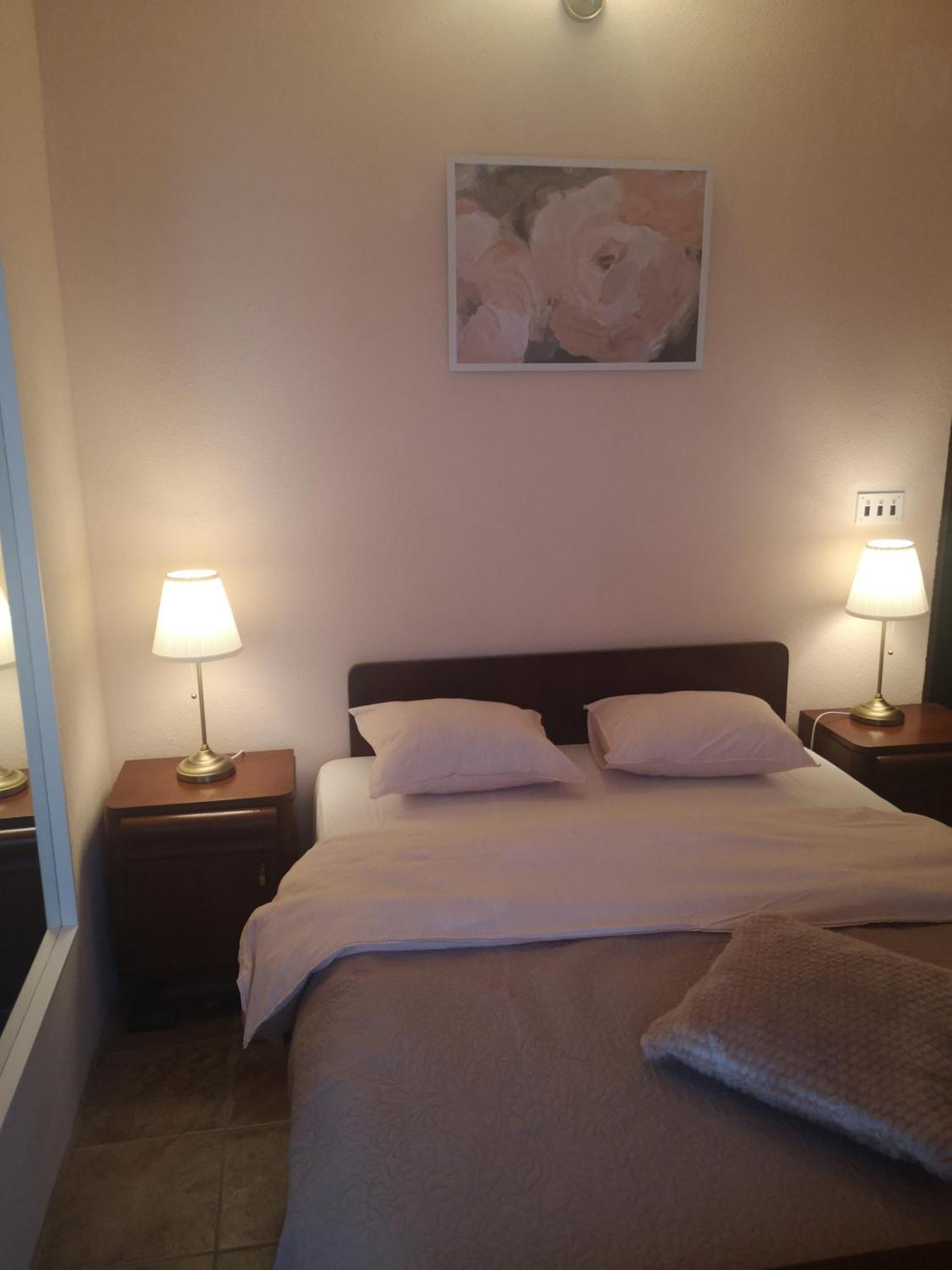 Holiday Home Betty Jesenice  Ngoại thất bức ảnh